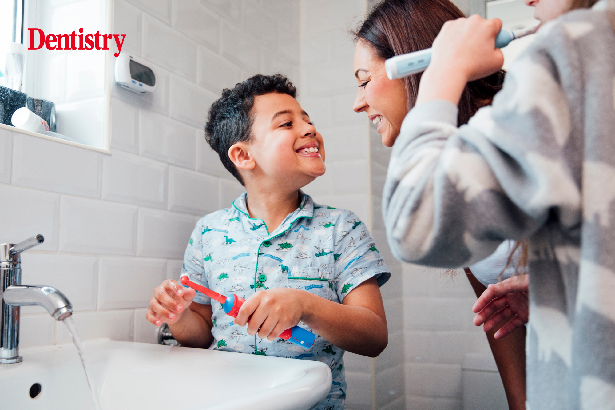 electric toothbrushes found to be more effective than manual in children