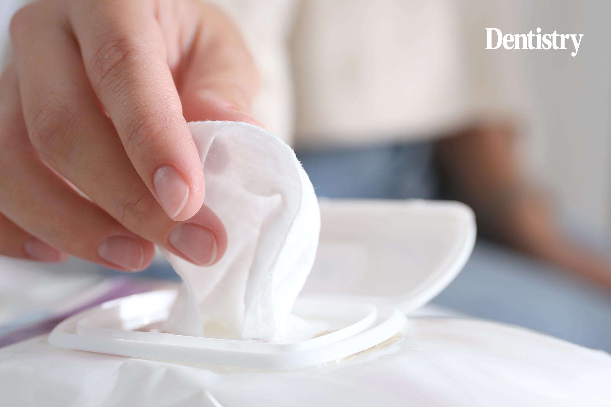 Single-use wipe ban planned for 2024 – what does this means for dentistry?