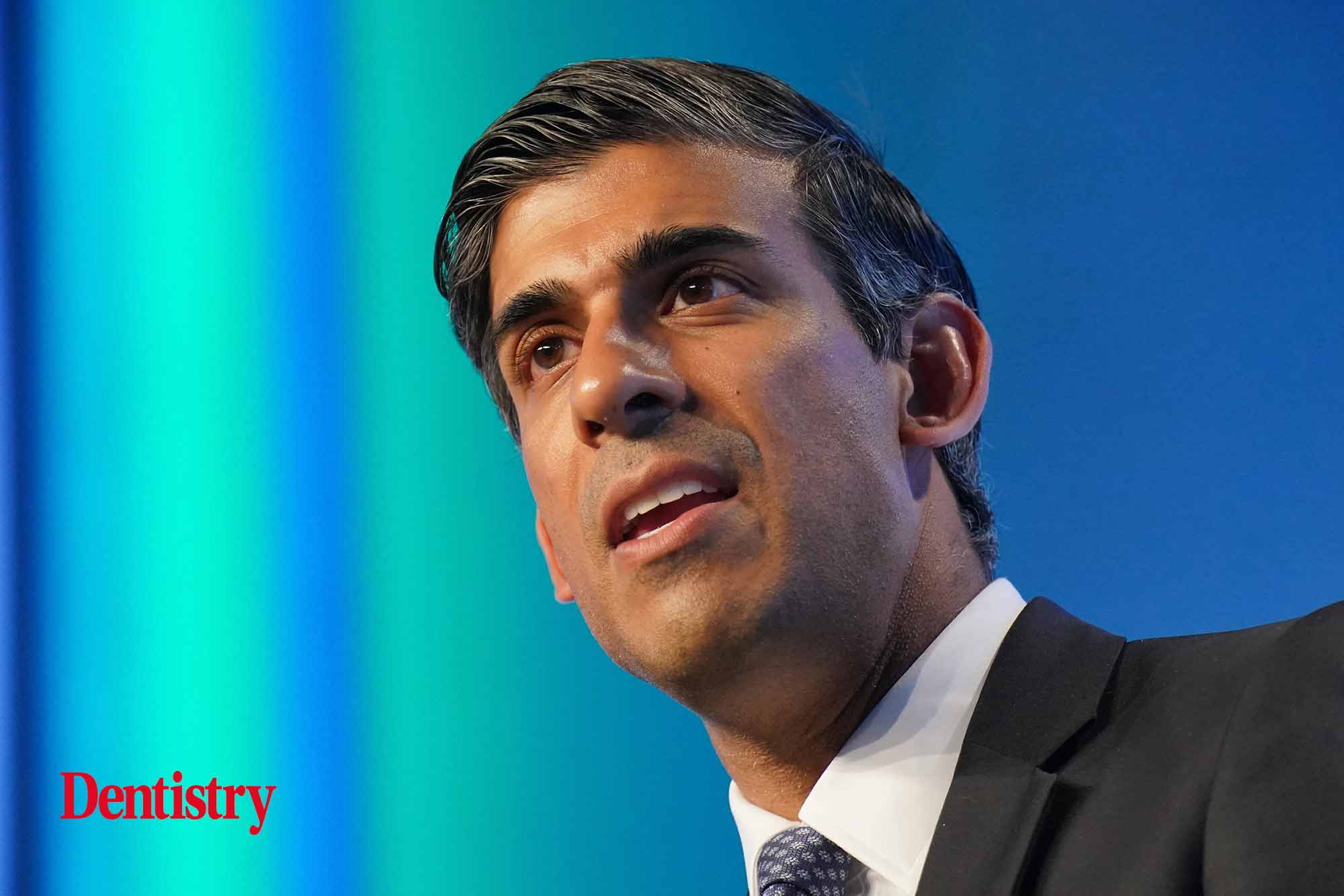 Rishi Sunak pledges to fix NHS dental crisis