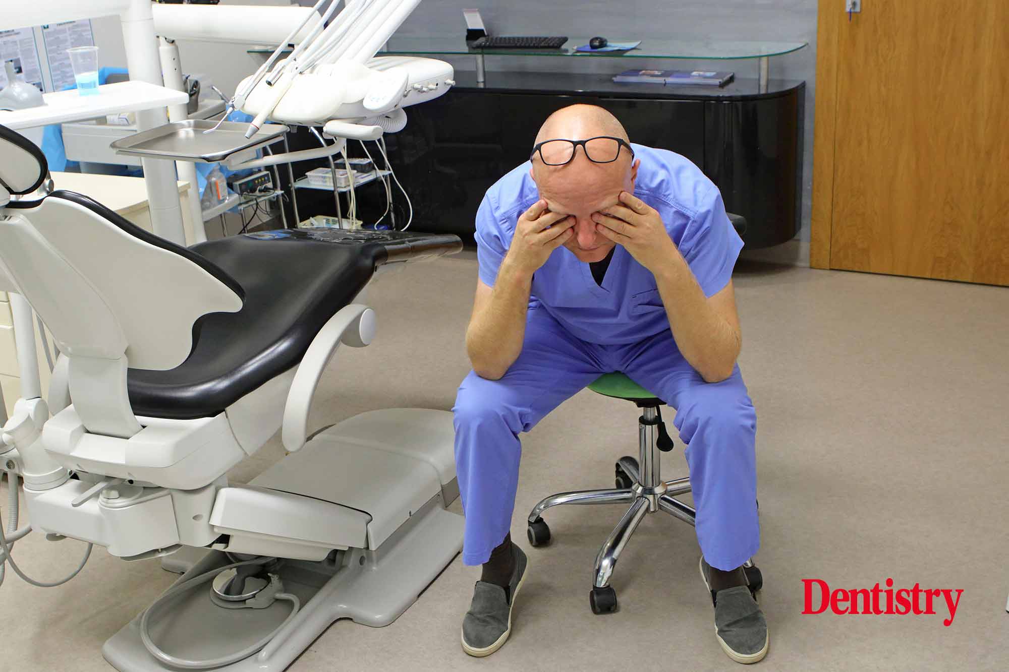 Calls for 'meaningful support' after funding cuts for dentists in Ireland