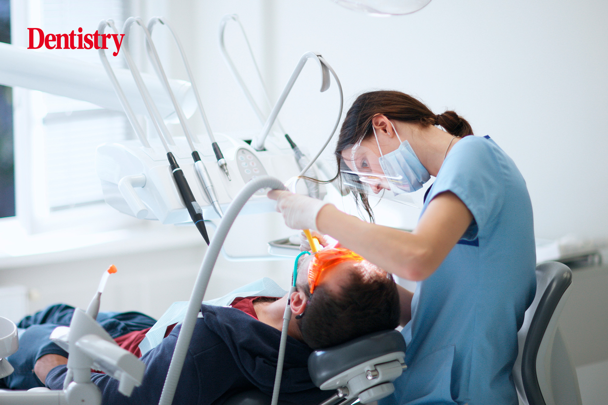 The Scottish government will offer NHS dental practices a 'bridging' payment, in a last-minute decision to extend financial aid.