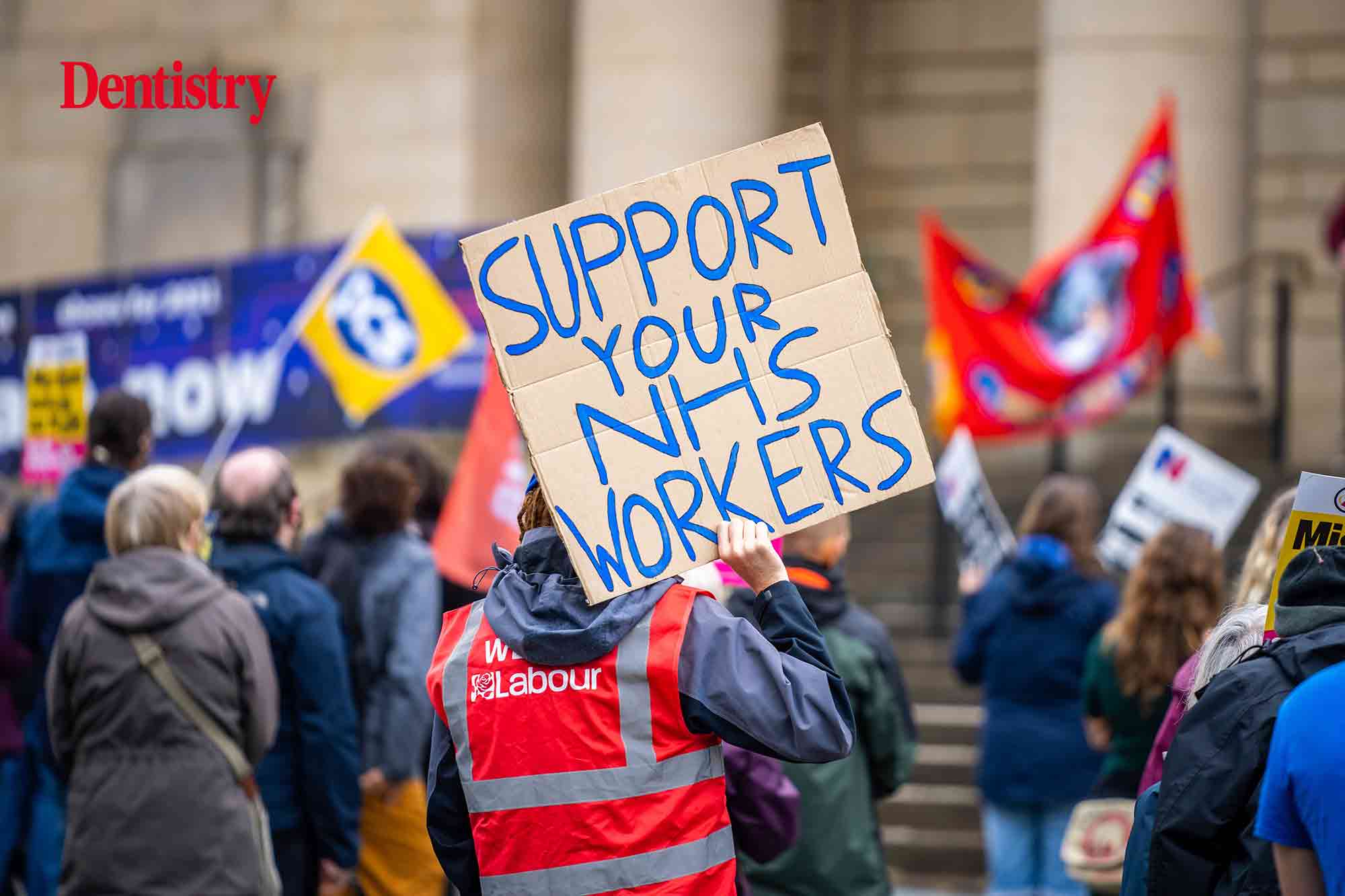 Dentists in hospitals to join 72-hour strike