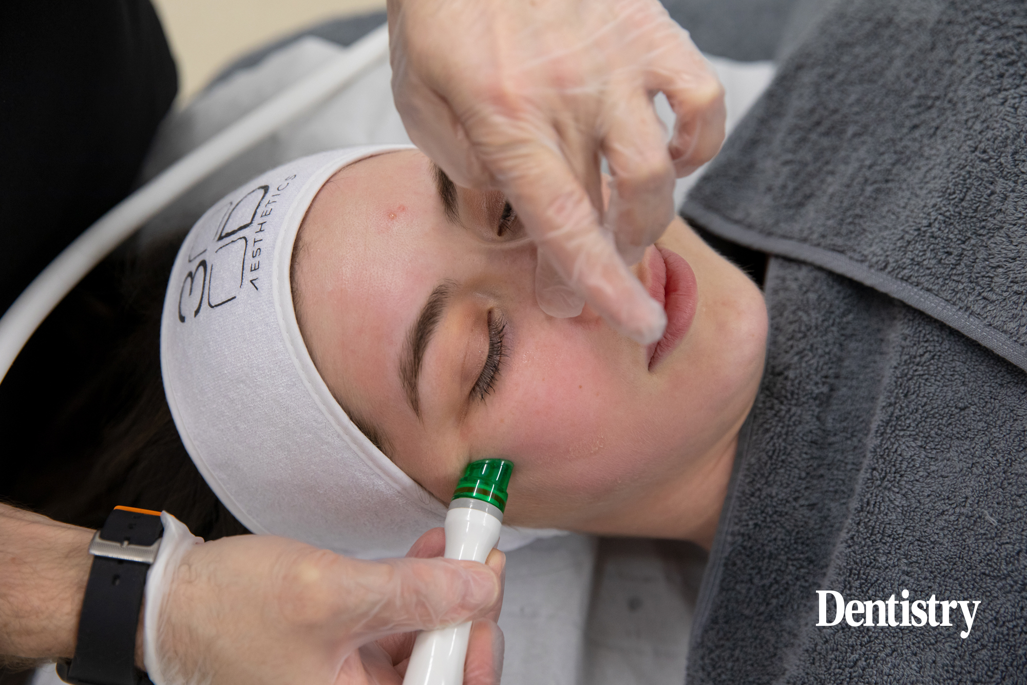 3D aesthetics facial aesthetics treatment being administered 