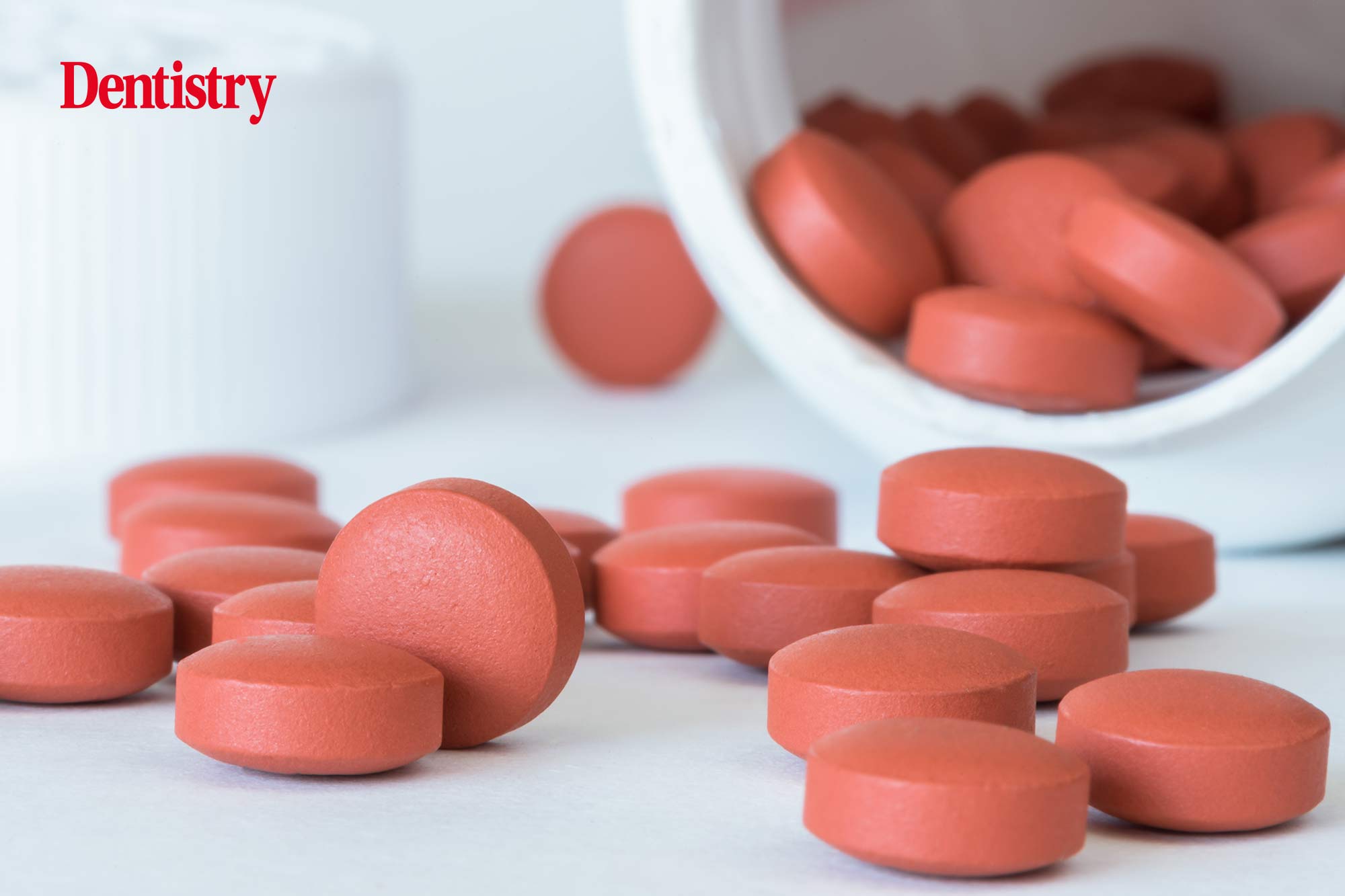Ibuprofen 'can effectively manage dental pain' in children